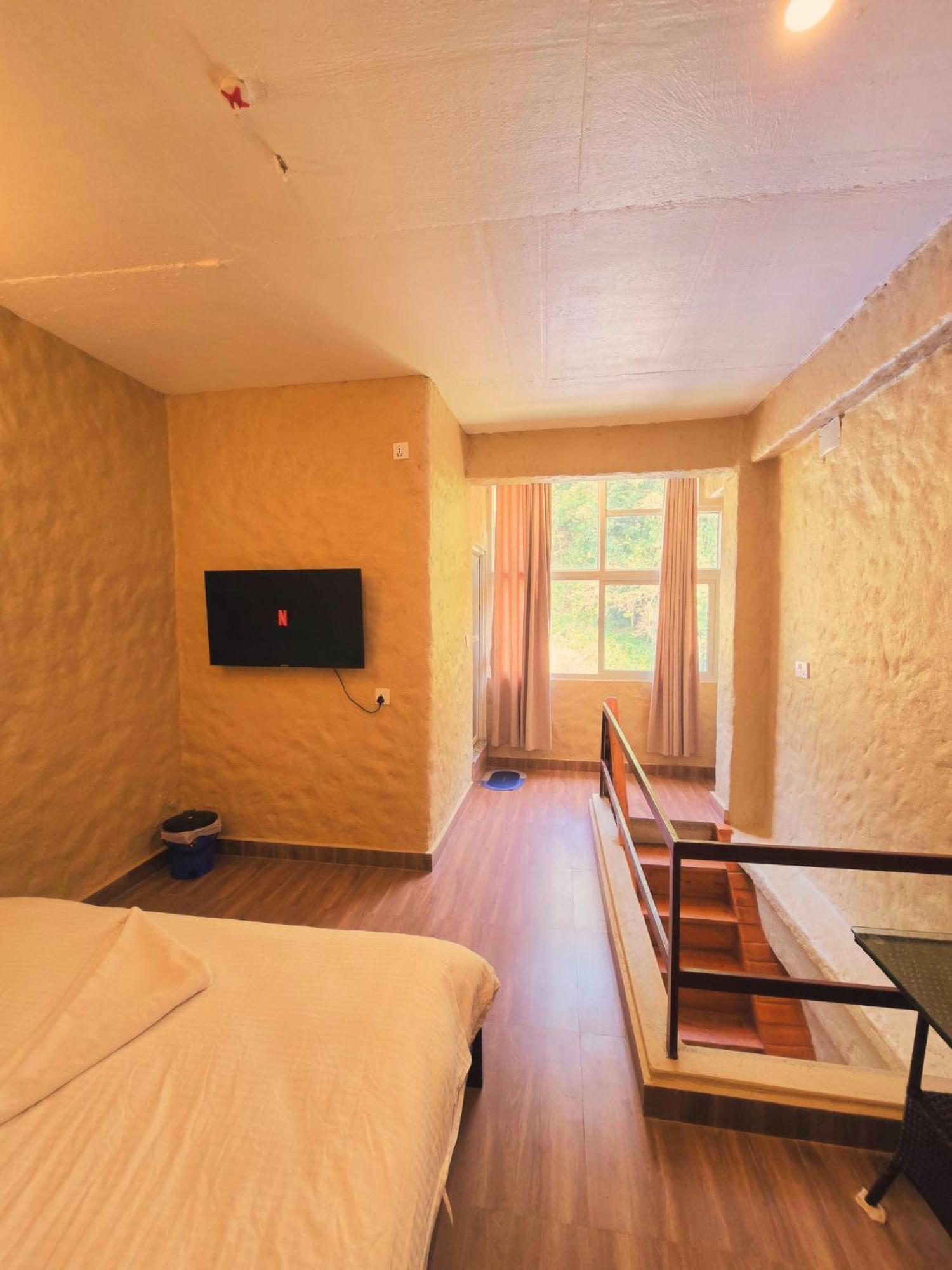 Nishan Apartments -Lakeside Pokhara Zewnętrze zdjęcie